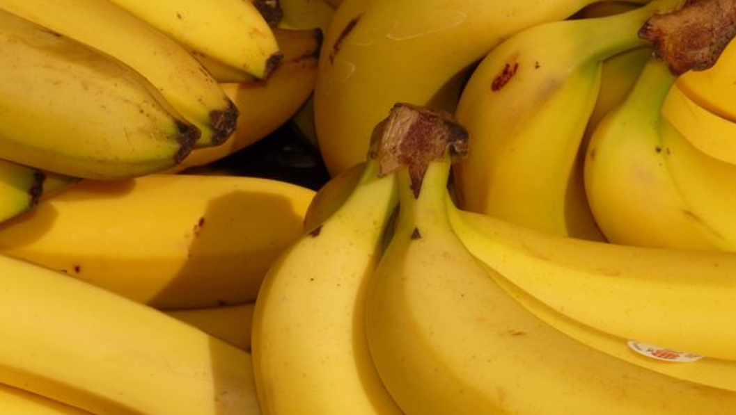 Bahaya, Ini 5 Makanan yang Tidak Boleh Dimakan Bersamaan dengan Pisang